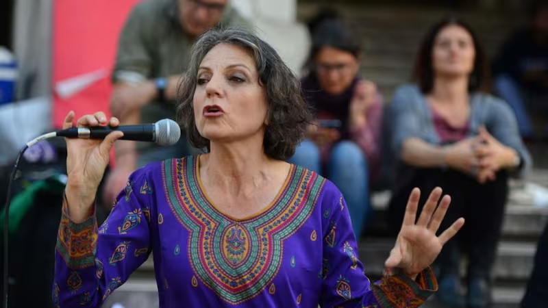 Del monte cordobés al mundo: la historia de la bióloga Sandra Díaz.
Clase pública 2018